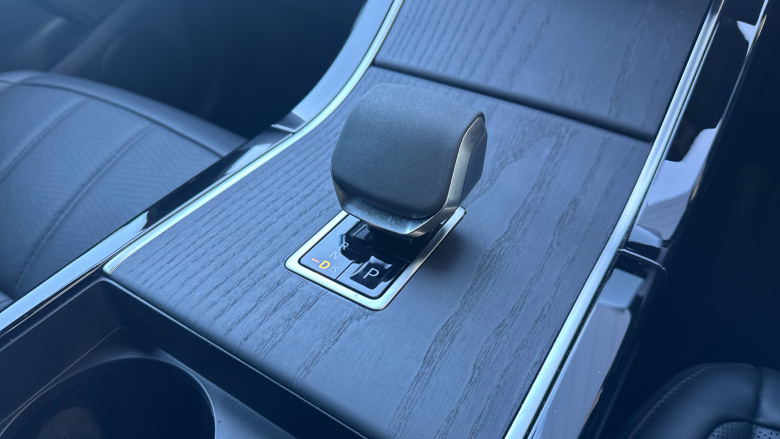 Land Rover Range Rover Evoque 2.0 D200 Autobiography 5dr Auto [Revised] Diesel Hatchback